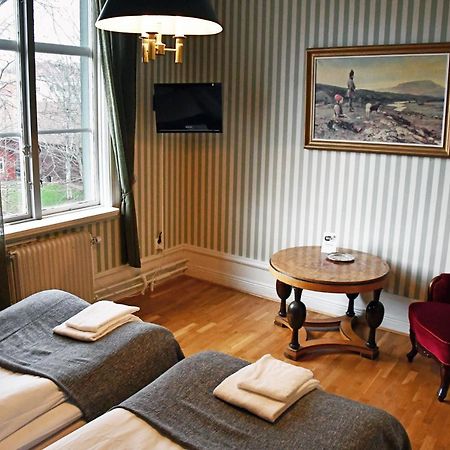 Kisa Waerdshus & Hotell Ngoại thất bức ảnh